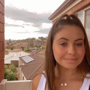 Meet your Posher, Georgia